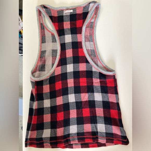 Victoria’s Secret 2 Piece Tank and Short - Picture 3 of 4